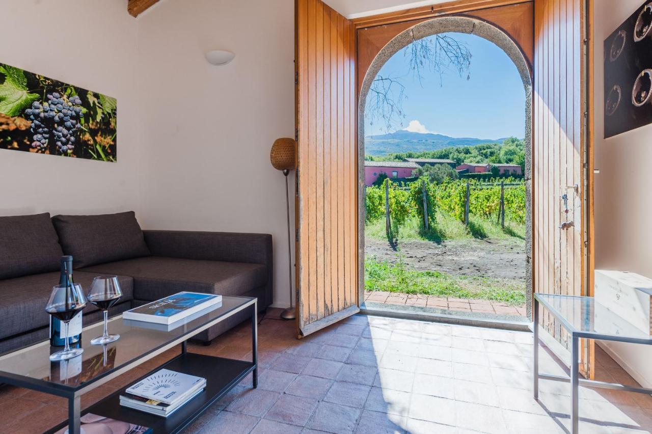 Terrazze Dell'Etna - Country Rooms And Apartments Рандаццо Екстер'єр фото