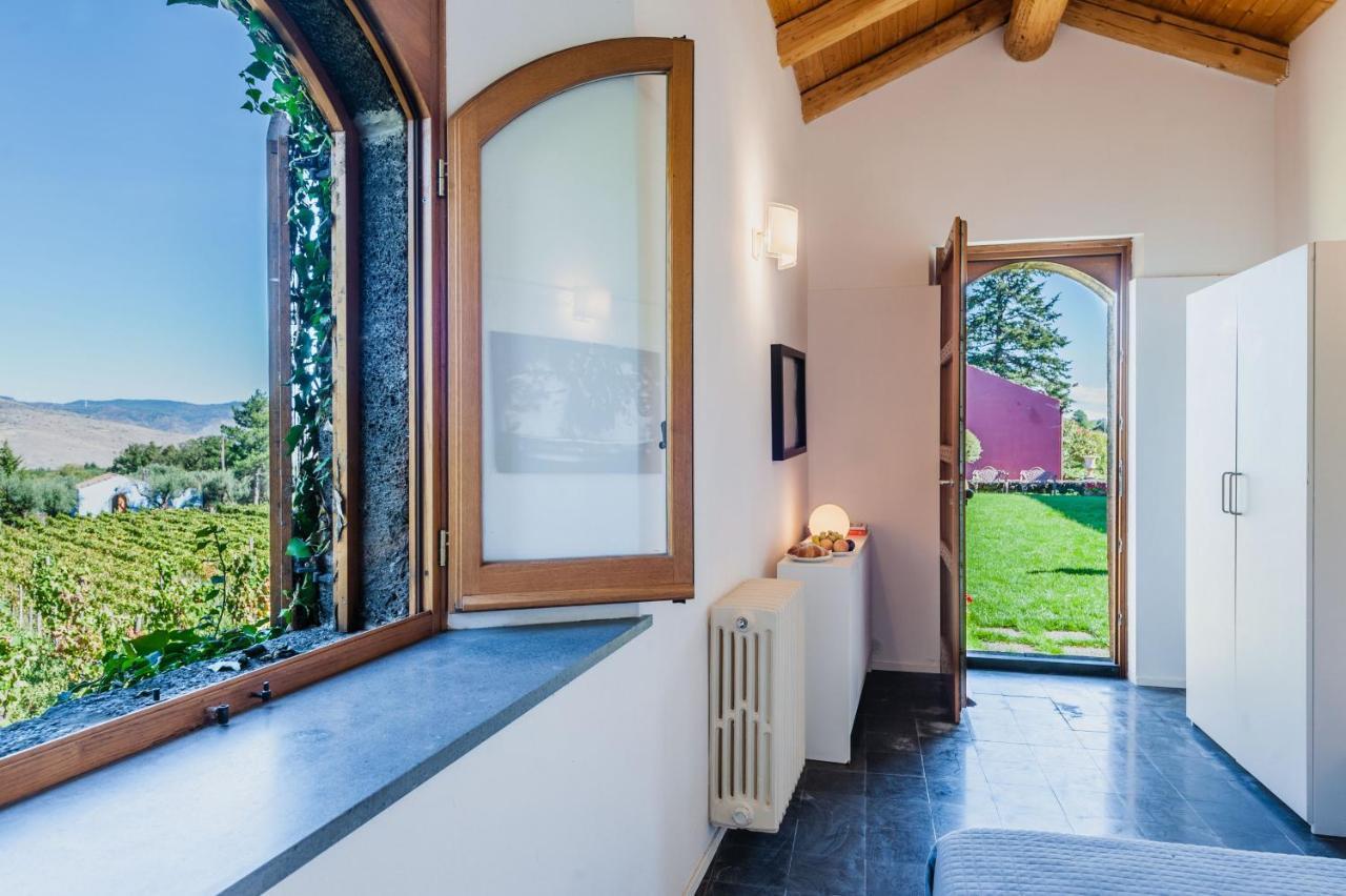 Terrazze Dell'Etna - Country Rooms And Apartments Рандаццо Екстер'єр фото