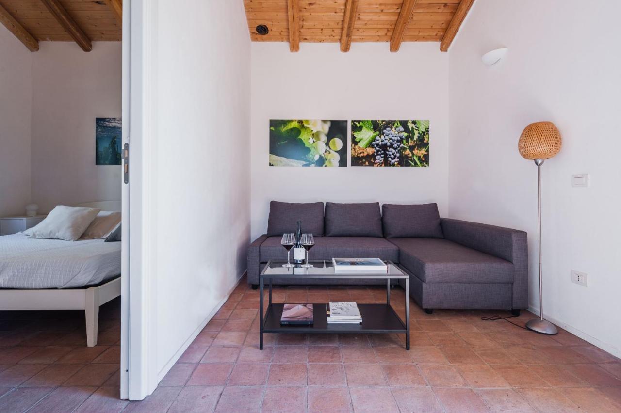 Terrazze Dell'Etna - Country Rooms And Apartments Рандаццо Екстер'єр фото