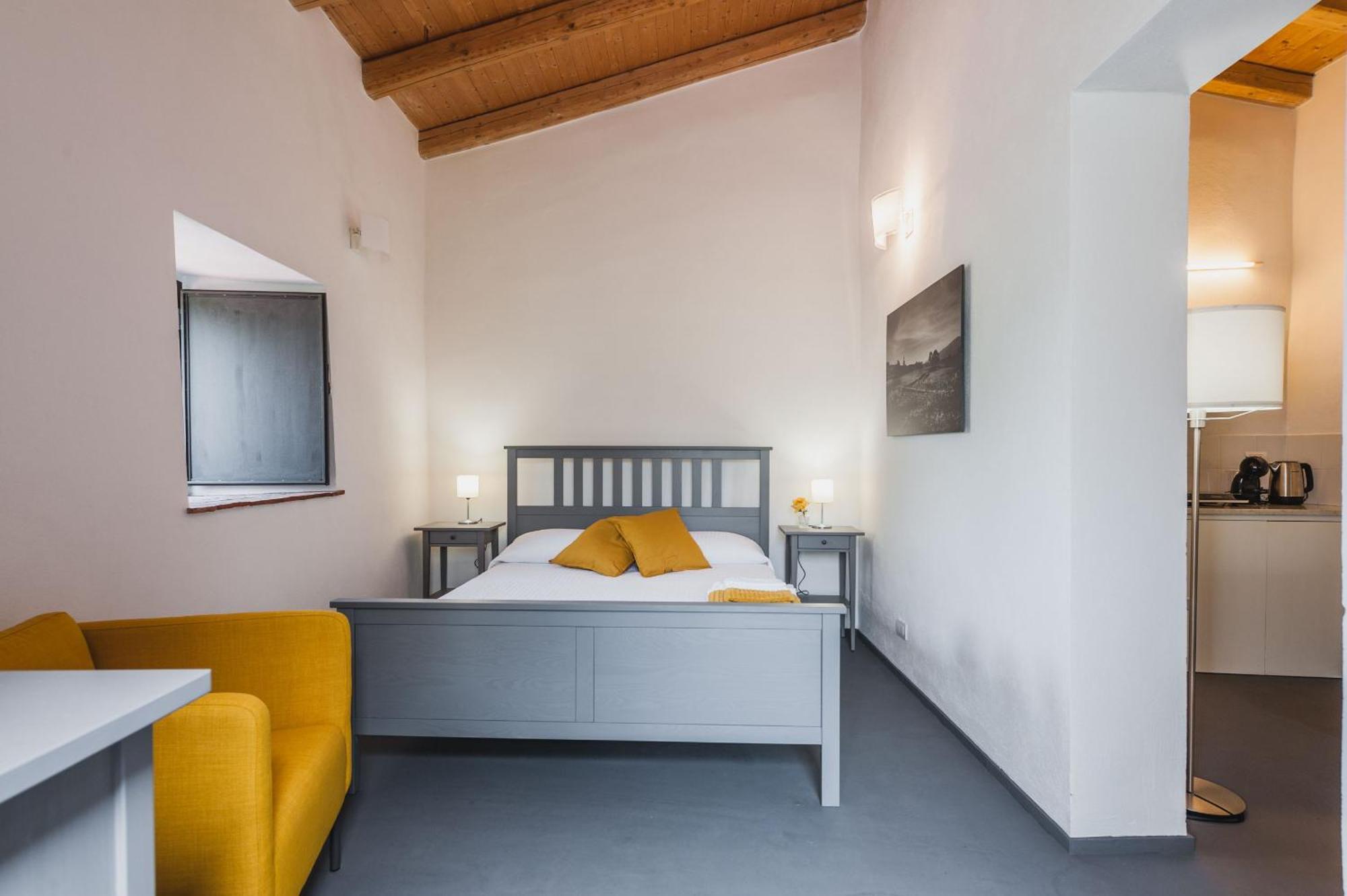 Terrazze Dell'Etna - Country Rooms And Apartments Рандаццо Екстер'єр фото