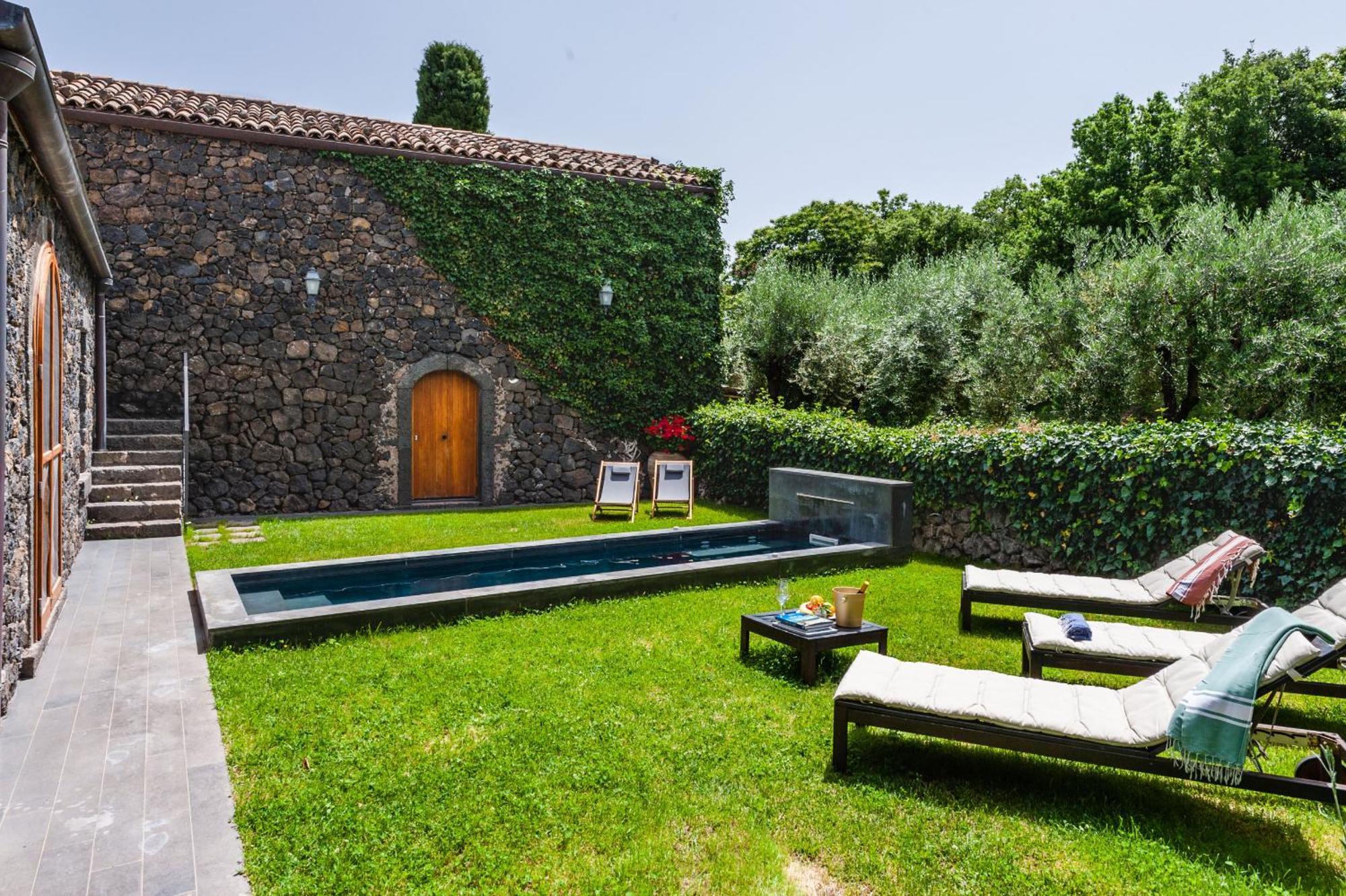 Terrazze Dell'Etna - Country Rooms And Apartments Рандаццо Екстер'єр фото